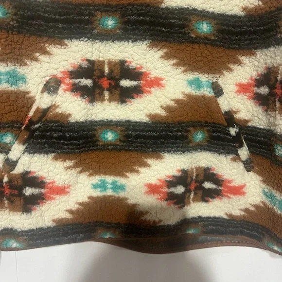 Wrangler Retro Southwestern Quarter Zip Sherpa Pullover - Picture 4 of 12